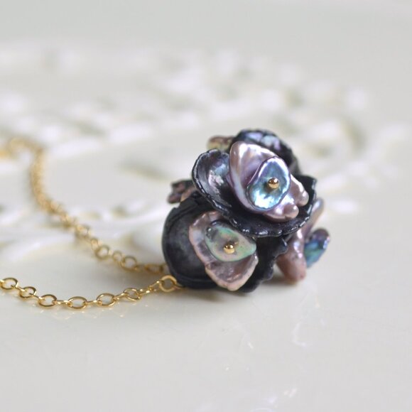 Peacock Keshi Pearl Flower Blossom Necklace in Gold - Picture 1 of 11